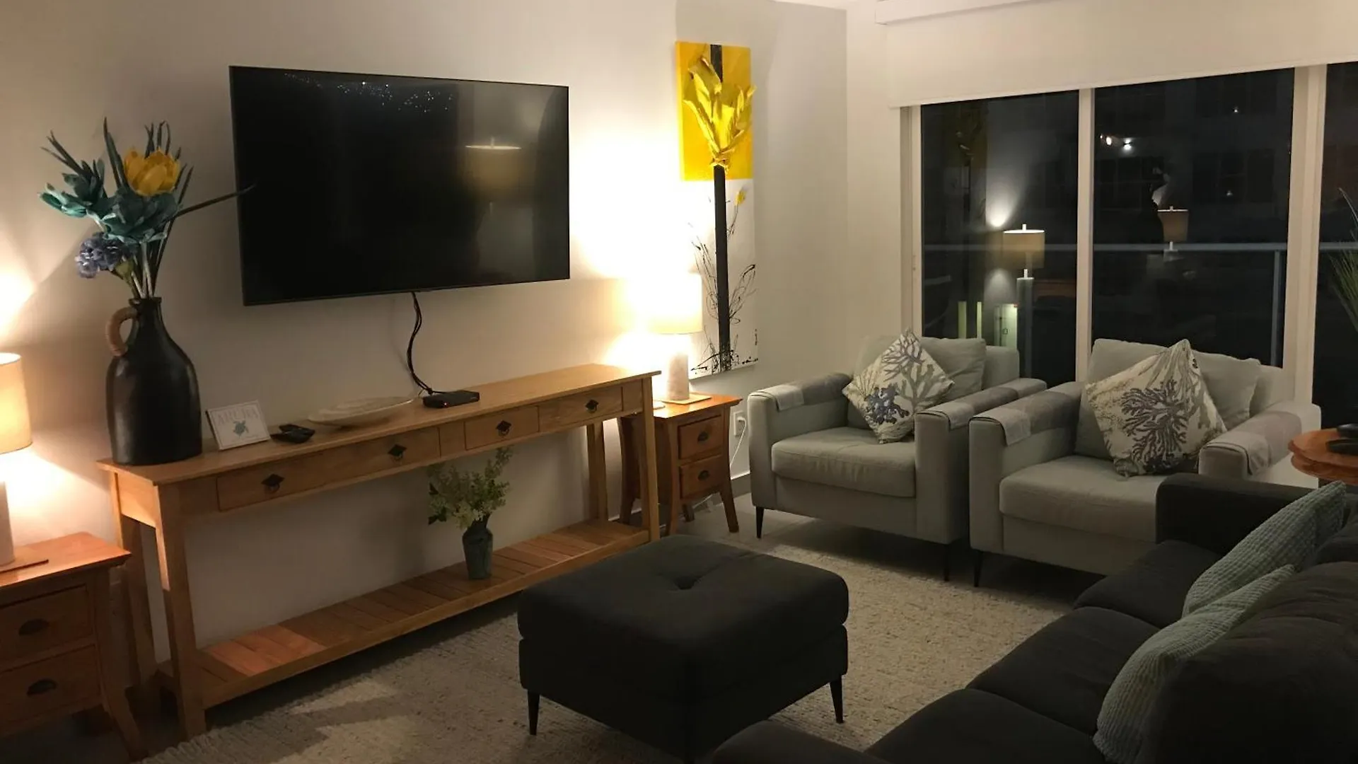 Magnificent 2 Bedroom Corner Condo With The View Oranjestad Aruba