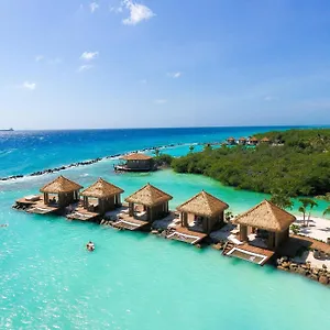 Renaissance Wind Creek Aruba Ораньестад